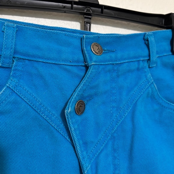 Rare Rocky Mountain Shorts - Picture 3 of 7